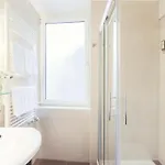 Le Petit Charme-inn Szálloda