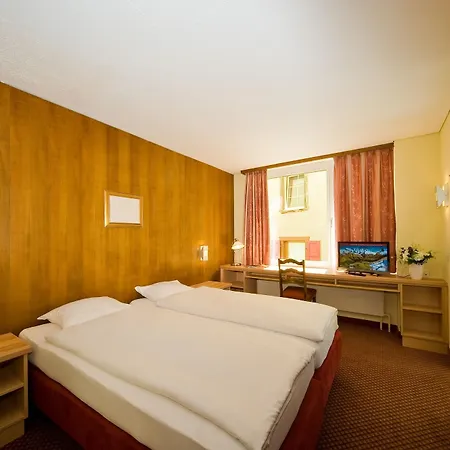 Szálloda Le Petit Charme-inn 2*