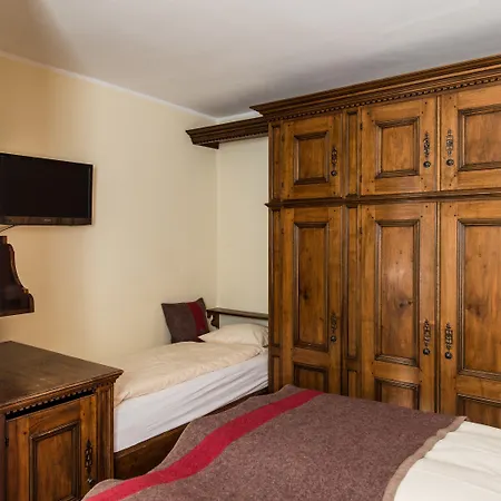 Le Petit Charme-inn Hotel Zermatt