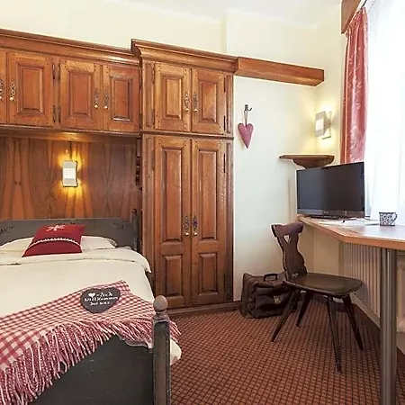 Hotel Le Petit Charme-inn 2*