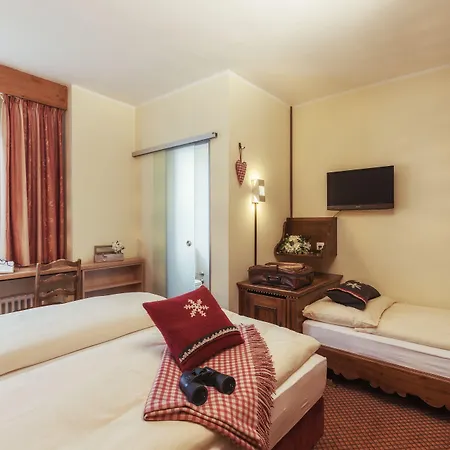 Le Petit Charme-inn Hotel Zermatt