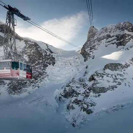 Le Petit Charme-inn Hotel 2*