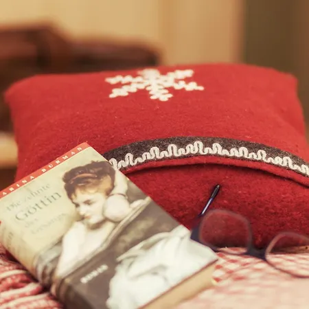 Le Petit Charme-inn 2*